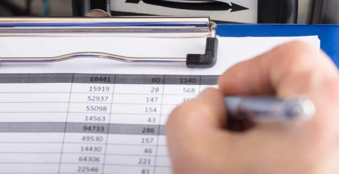 offres-sur-mesure-pour-grandes-entreprises-chez-edf-focus-sur-le-tarif-vert